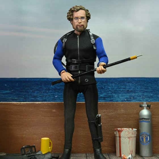 JAWS - 8” CLOTHED ACTION FIGURE - HOOPER (SHARK CAGE) JAWS - 8” CLOTHED ACTION FIGURE - HOOPER (SHARK CAGE)